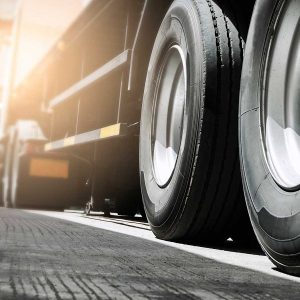 چگونه سایز استاندارد لاستیک خودرویمان را بفهمیم؟